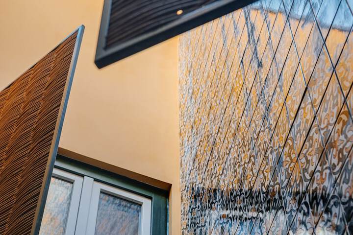 Hotel Exterior 123 of 132