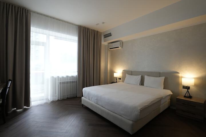 Room 36 of 100
