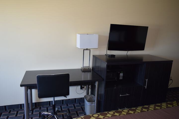 Room 25 of 41