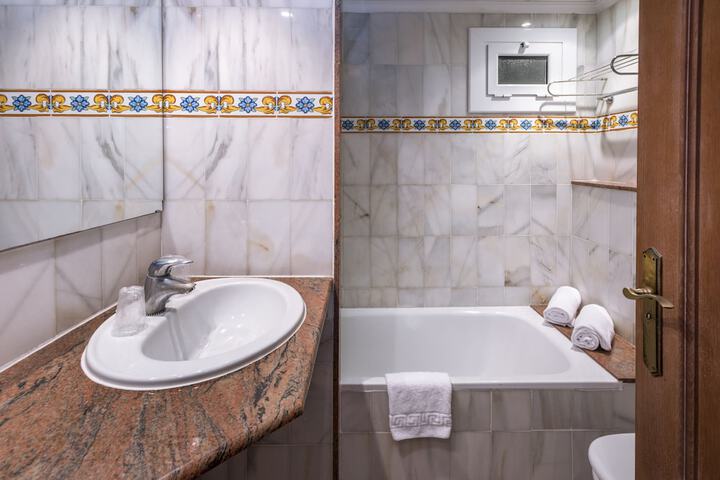 Clean Restrooms