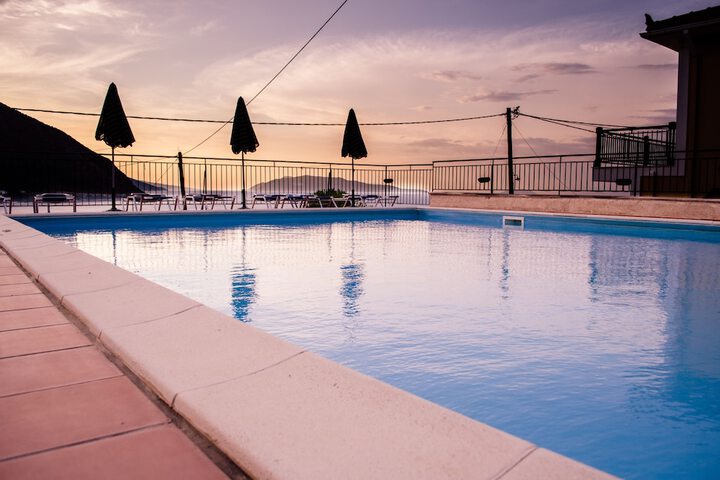 Pool 28 of 58