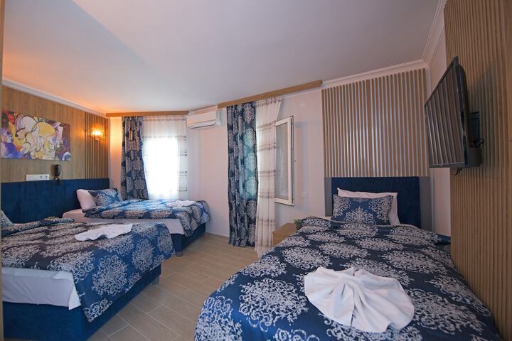 Room 11 of 58