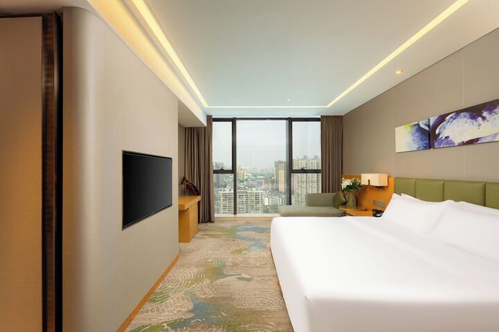 Room 19 of 116