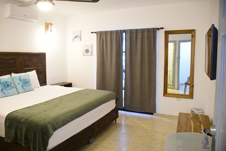 Room 17 of 72