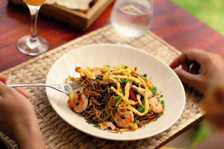 Dining 68 of 133