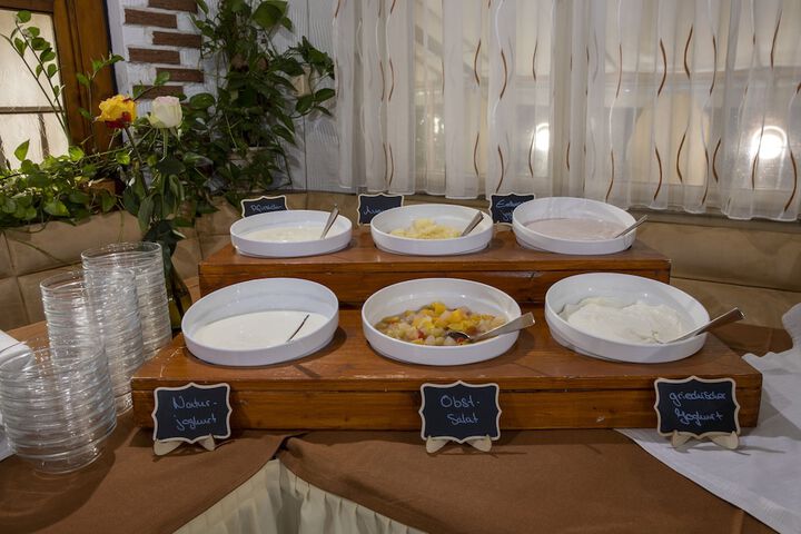 Breakfast/Coffee Service 65 of 69