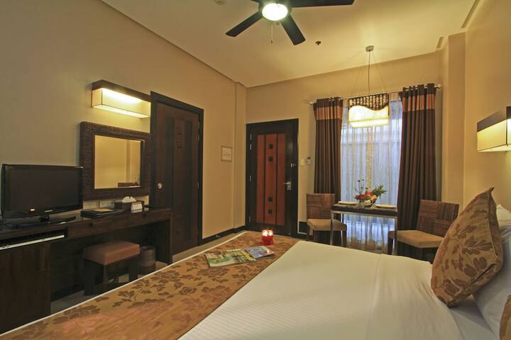 Room 27 of 54