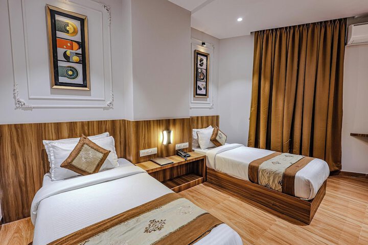 Room 43 of 156