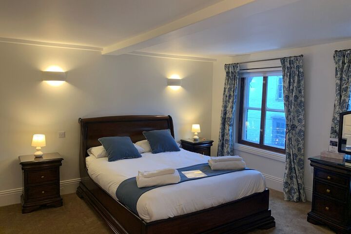 Room 84 of 140