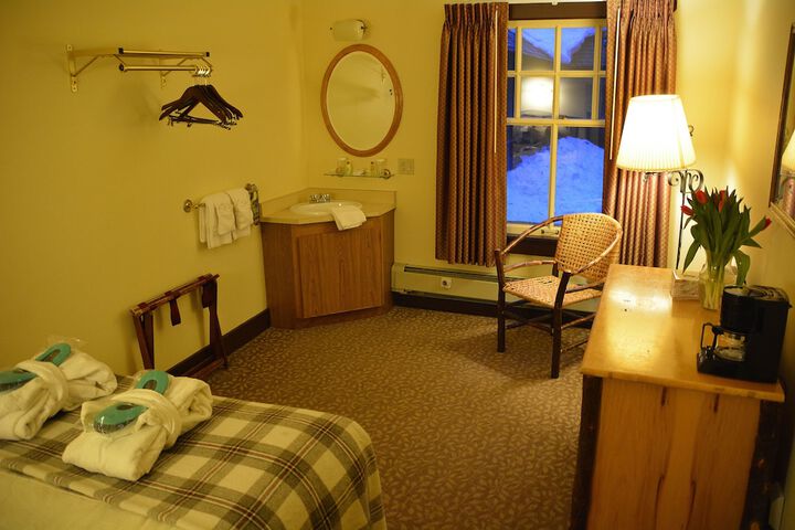 Room 22 of 63