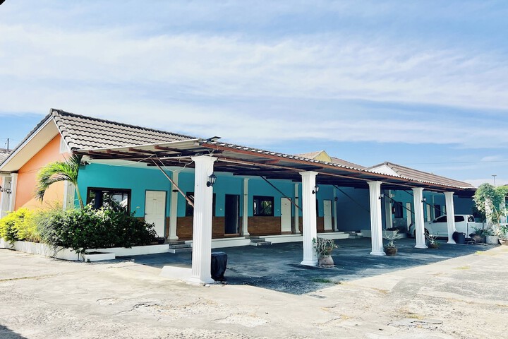 Hotel 67 of 78