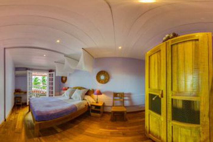 Room 47 of 79