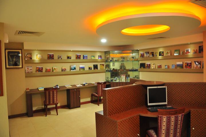 Business Center 47 of 55