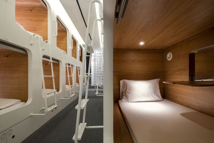 Room 8 of 13