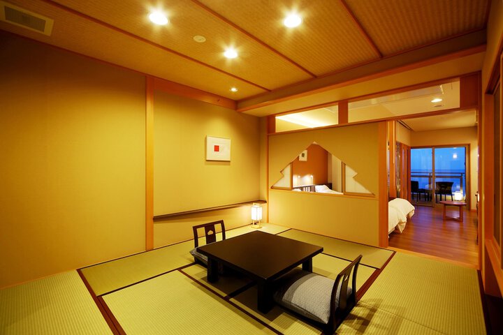 Room 26 of 124