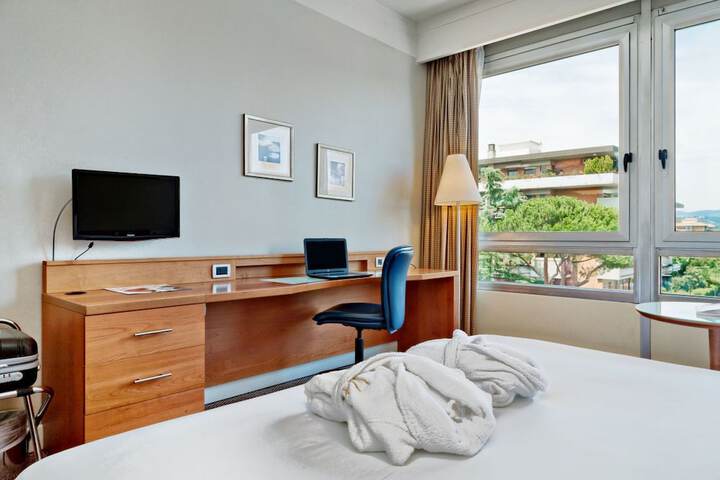 Room 9 of 57