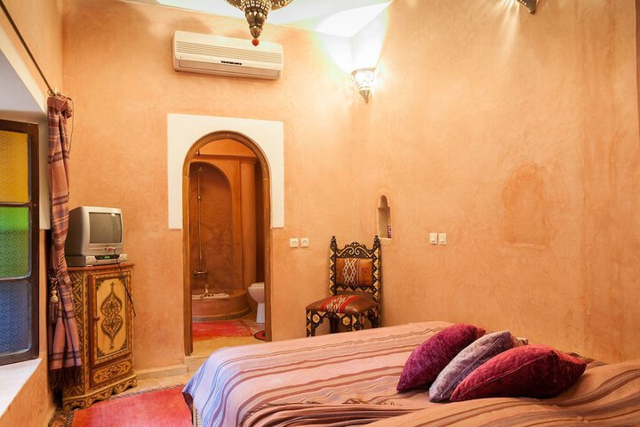 Room 15 of 92