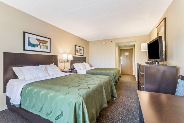 Room 8 of 29