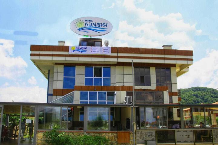 Gunisigi Hotel