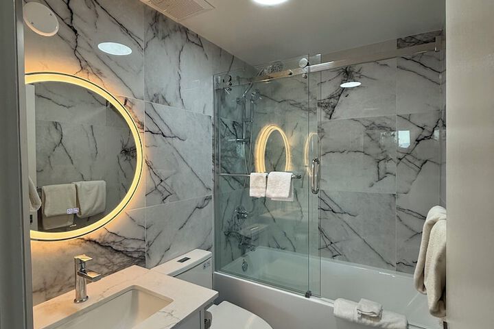 Room 15 of 27
