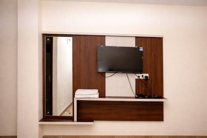 Room 19 of 42