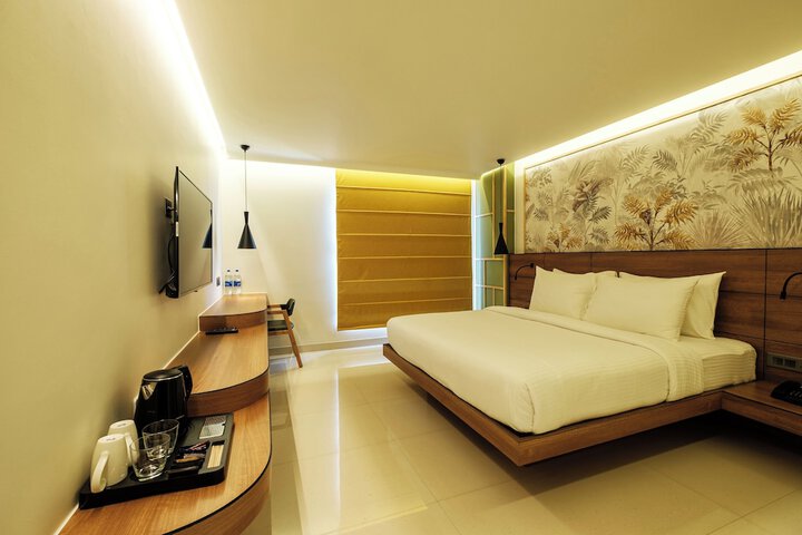 Room 26 of 141