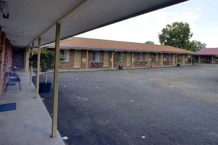 Hotel Entry