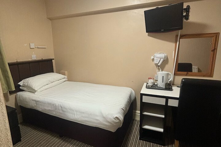Room 18 of 58