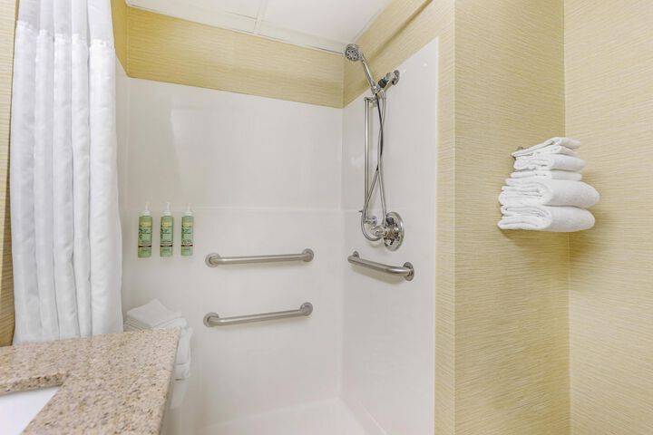 Clean Restrooms