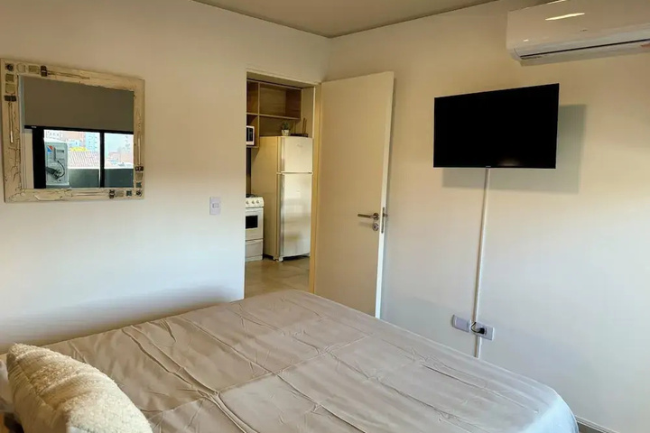Room 6 of 22