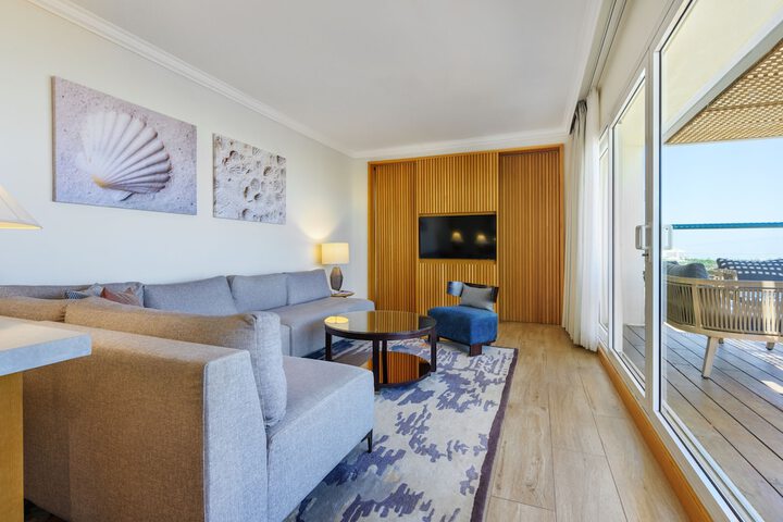 Room 47 of 130