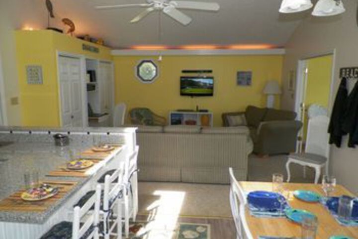 Room 18 of 19