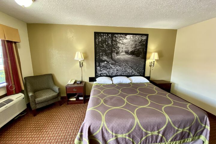 1 King Bed Mobility Accessible (6 of 18)