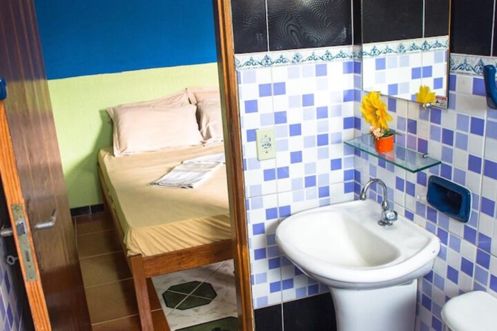 Room 30 of 53