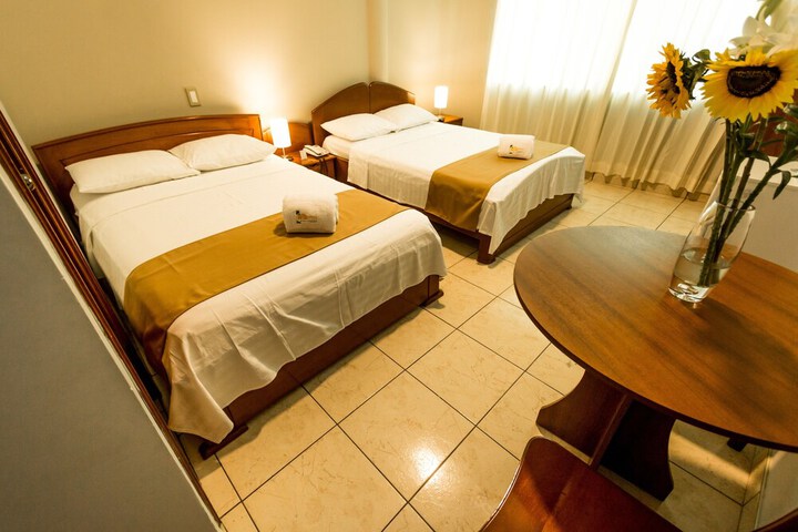 Room 4 of 42