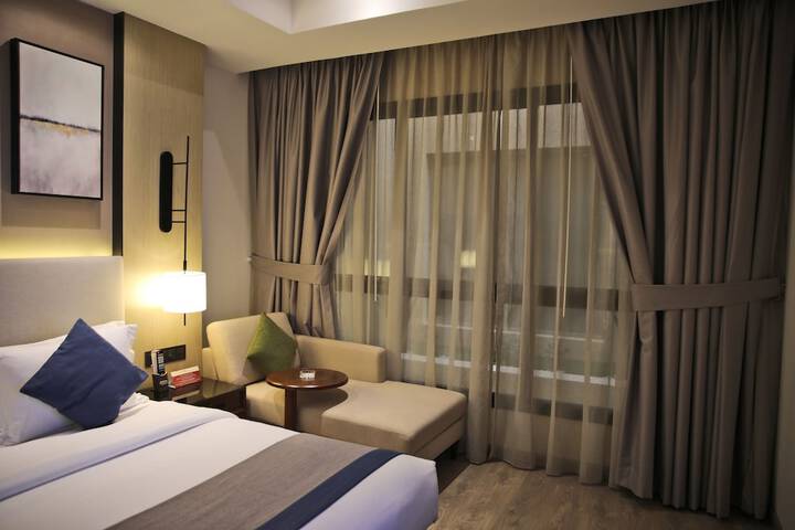 Room 38 of 78