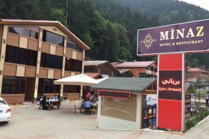 Minaz Hotel