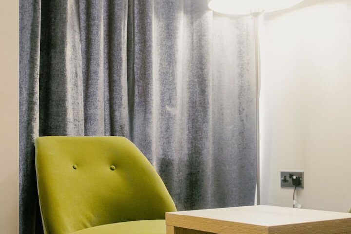 Room 72 of 164