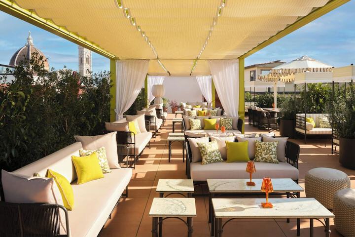 Lounge 123 of 146