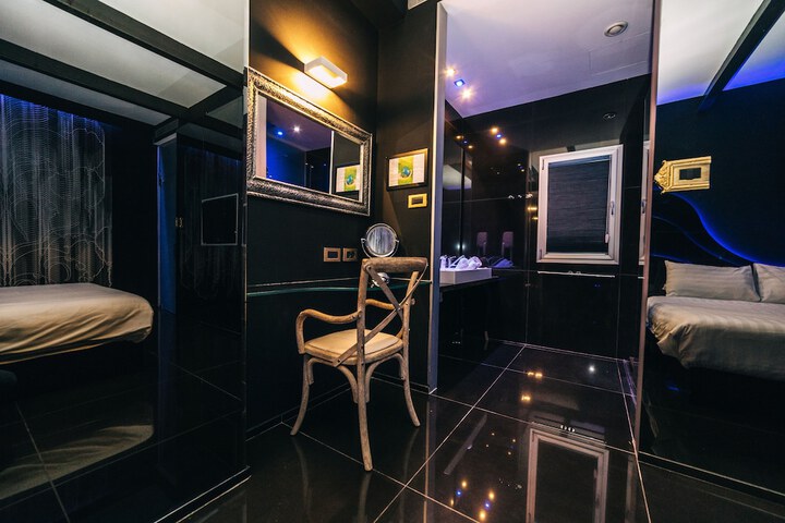 Room 14 of 67