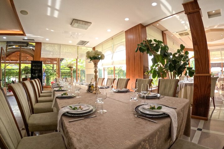 Dining 92 of 139