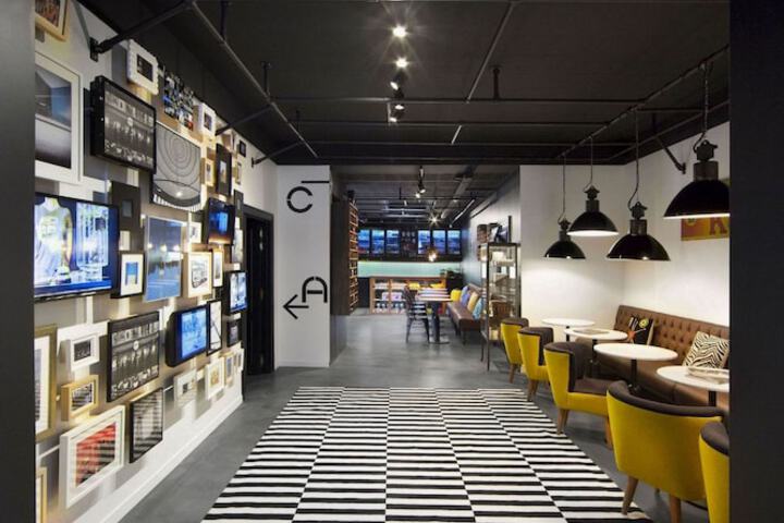 Guest Lobby