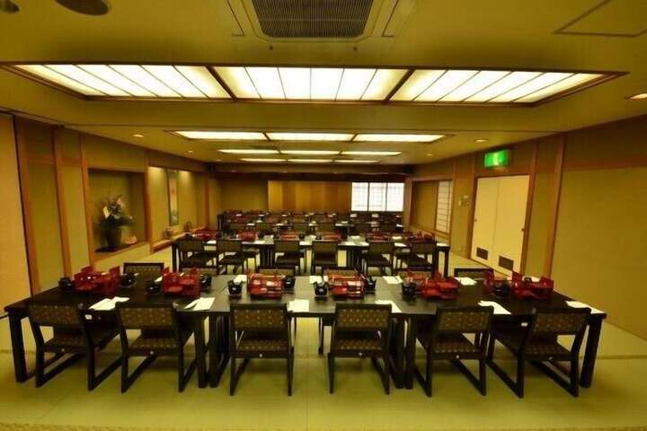 Room 15 of 21