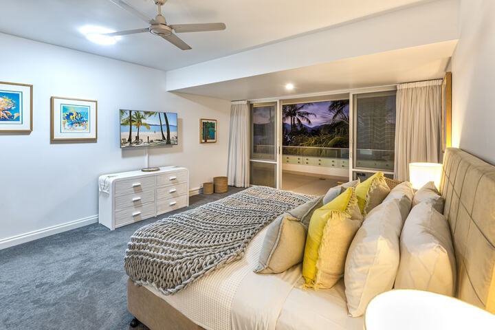 Room 3 of 29