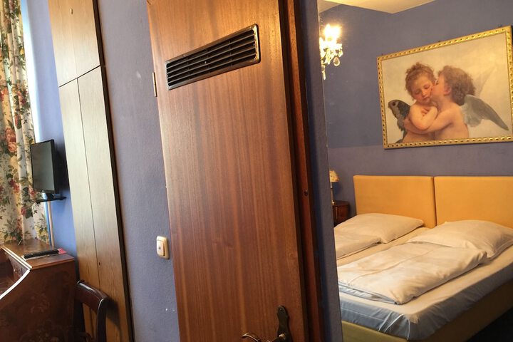 Room 20 of 41