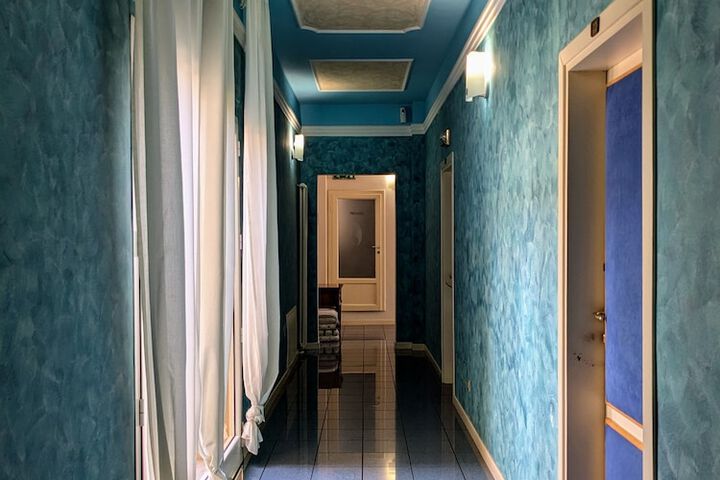 Ballroom/Hall 52 of 59