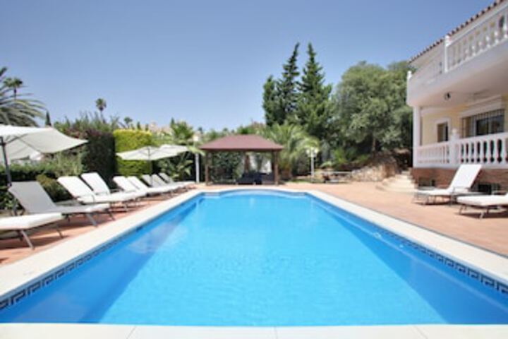 Pool 7 of 8