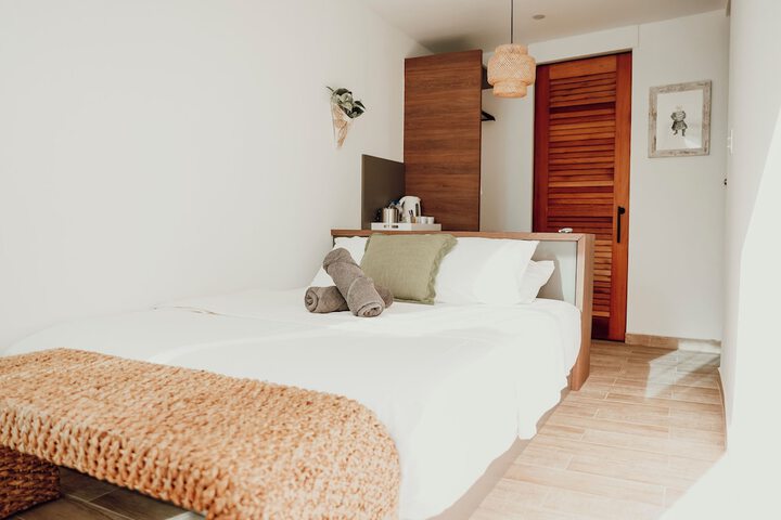 Room 3 of 41