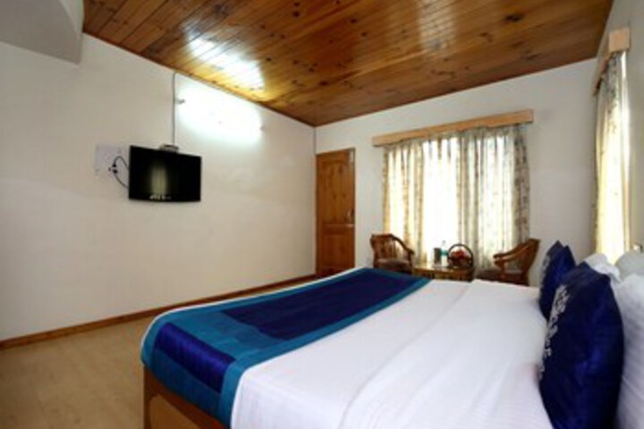Room 13 of 24