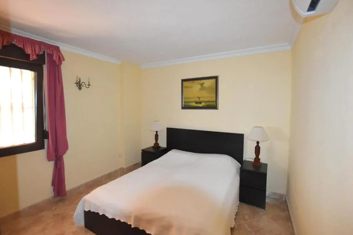 Room 5 of 21